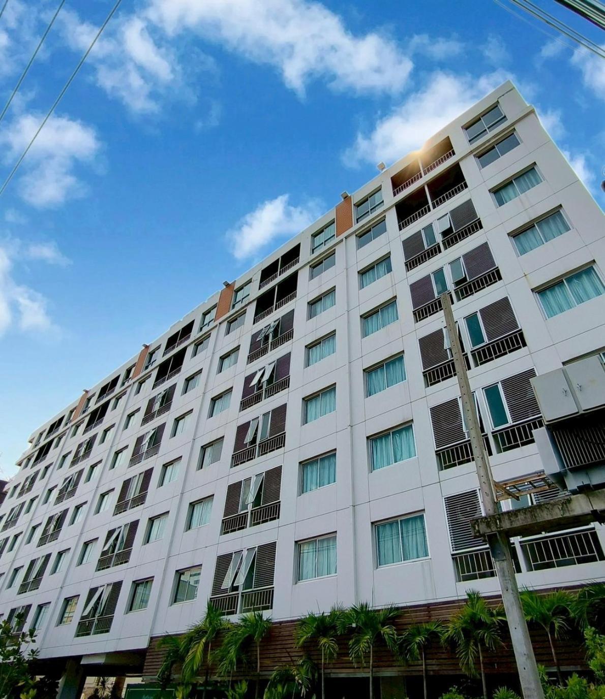 Centric Place 3*